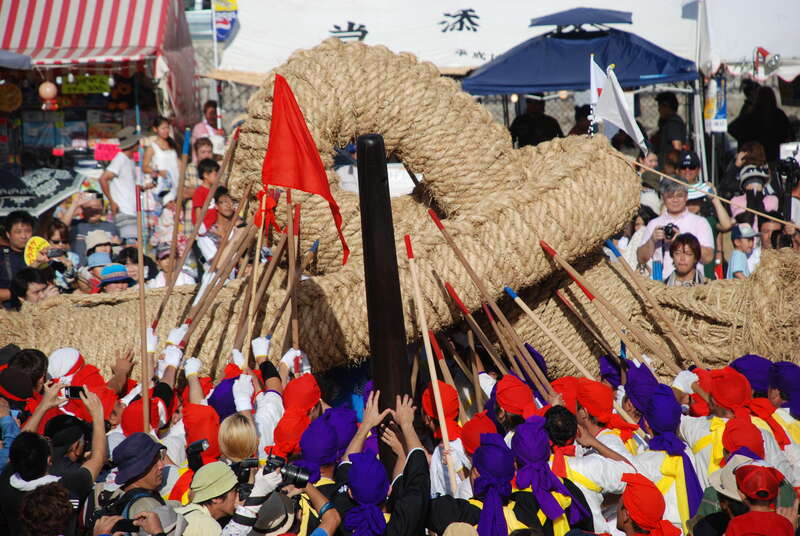 与那原大綱曳当日（カナチ棒）